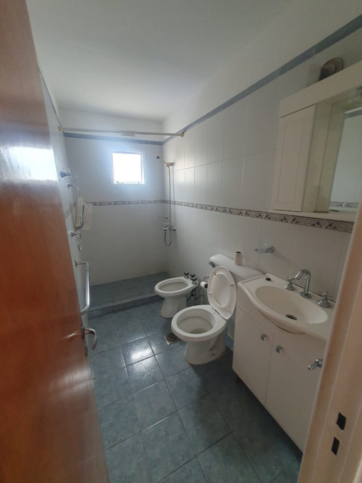 Departamento de 2 dormitorios en calle Corrientes