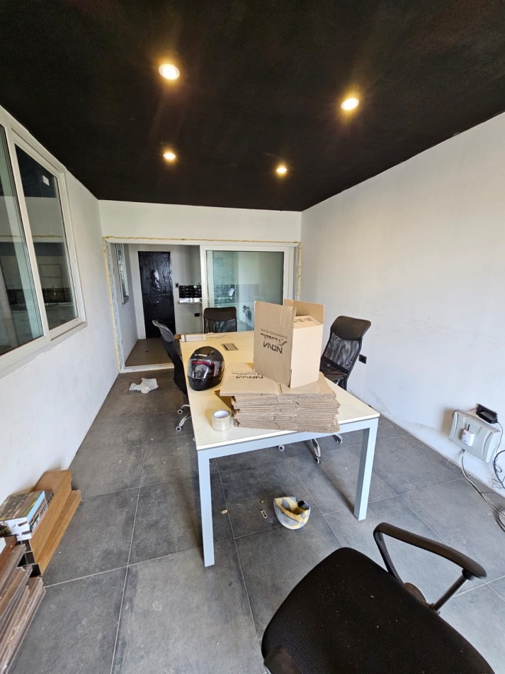 Galpon con casa en venta 