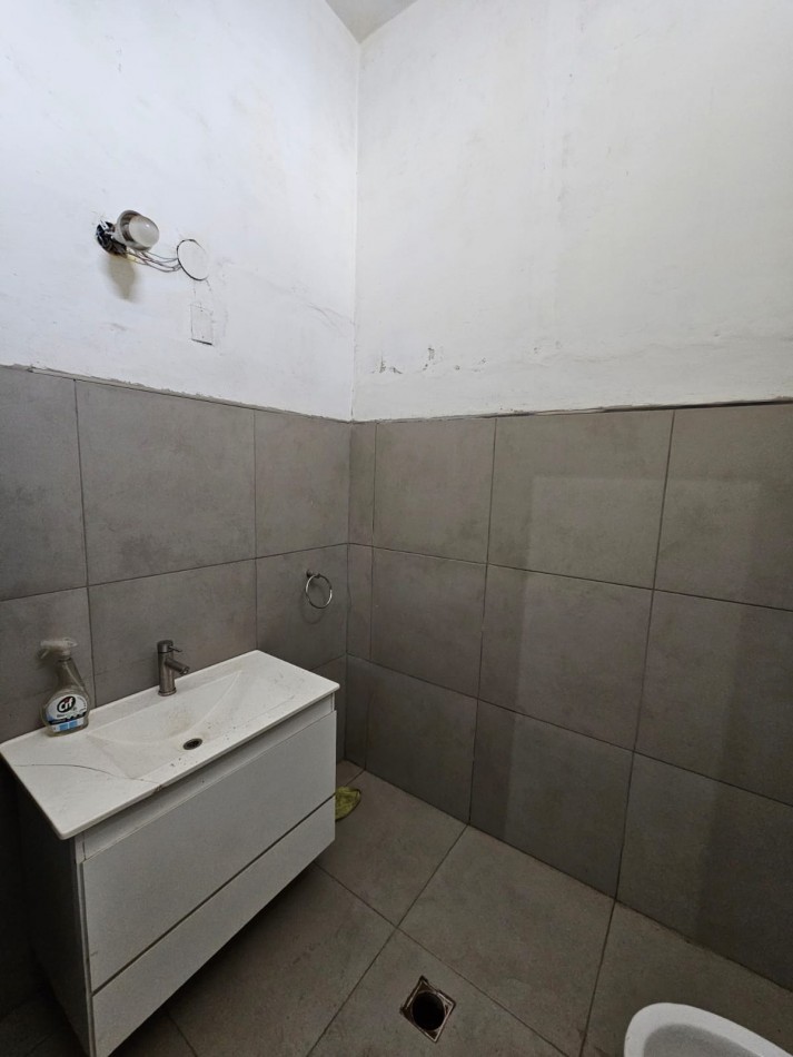 Galpon con casa en venta 