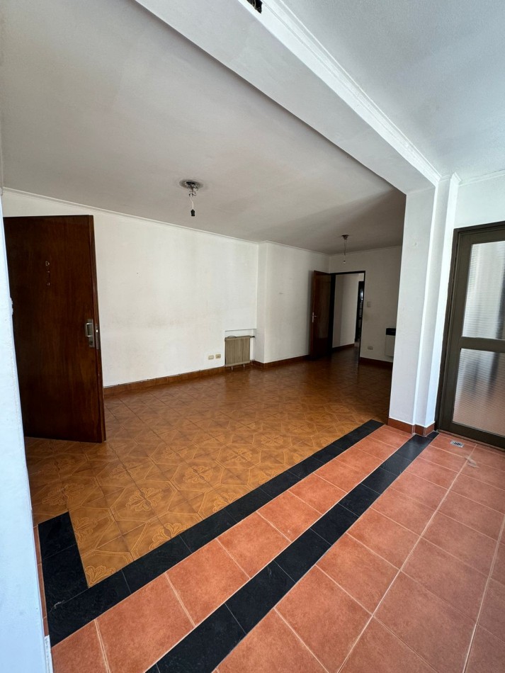 Departamento 3 dormitorios - Edificio Oro - zona centro 