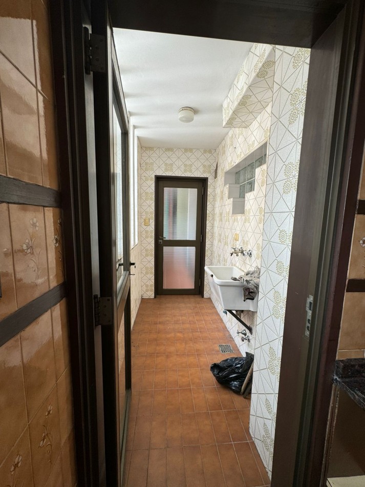 Departamento 3 dormitorios - Edificio Oro - zona centro 