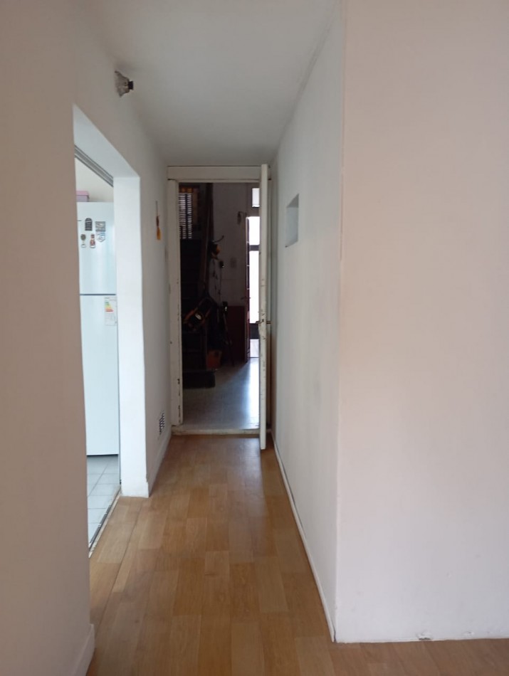 Casa de 2 plantas en zona centro