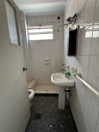 Propiedad desarrollada en 2 plantas - Zona Comercial 