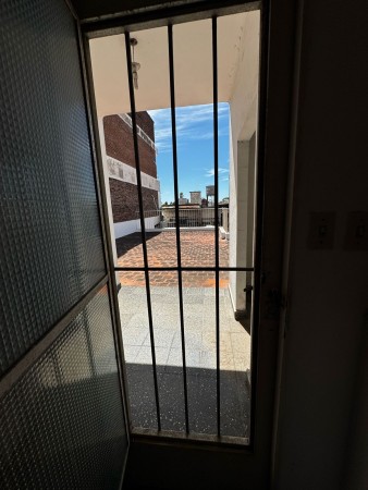 Propiedad desarrollada en 2 plantas - Zona Comercial 