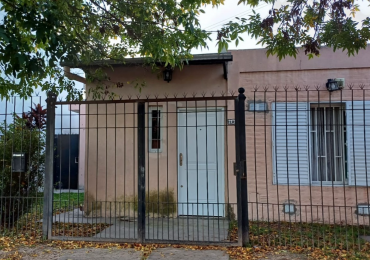 Casa zona Ramirez y Provincias Unidas 